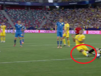 
	România U21 - Ucraina U21 | A fost penalty? &rdquo;Tricolorii&rdquo; au protestat vehement, dar arbitrul nu a dat nimic
