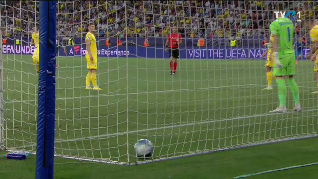 Autogolul care a decis România U21 - Ucraina U21 0-1. Victor Dican și-a băgat mingea în propria poartă_16