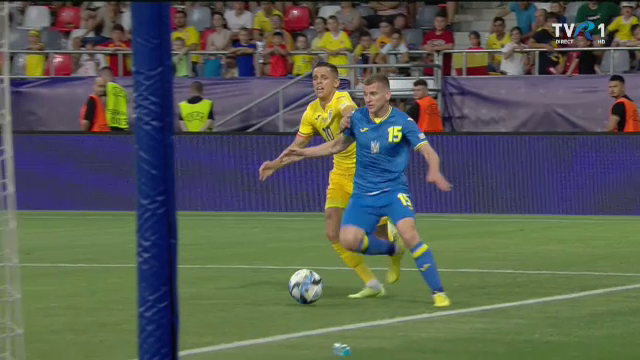 Autogolul care a decis România U21 - Ucraina U21 0-1. Victor Dican și-a băgat mingea în propria poartă_3