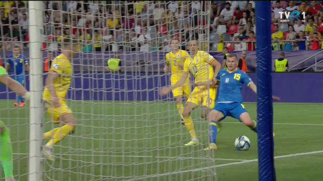 Autogolul care a decis România U21 - Ucraina U21 0-1. Victor Dican și-a băgat mingea în propria poartă_6