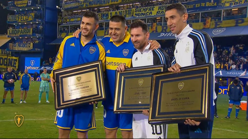 Fanii lui Boca Juniors, cerere inedită pentru 'rivalul' Leo Messi! A jucat pe La Bombonera, la meciul retragerii idolului său, Riquelme _1