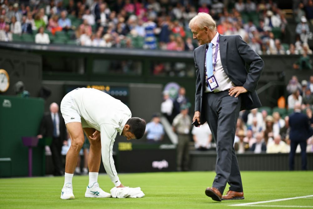 Wimbledon 2023 | Djokovic oferă imaginea primei zile de turneu: a șters iarba cu prosopul, în uralele spectatorilor _27