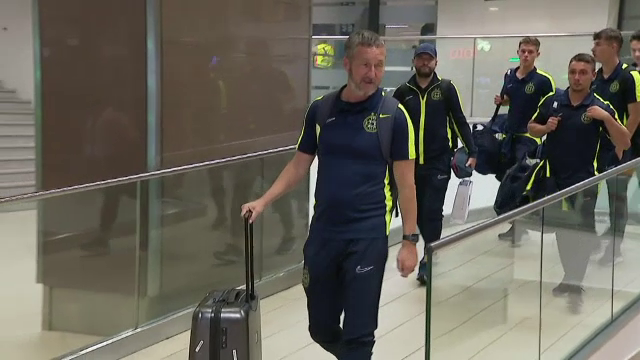FCSB s-a întors din cantonament! Cine l-a întâmpinat pe Mihai Stoica, la aeroport: "Ce bucle!"_1