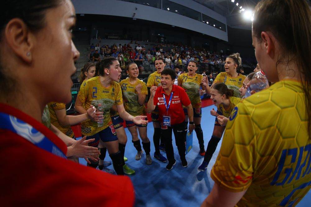 Victorie uriașă la Euro Under 19 de handbal feminin: România - Germania 35-30. Tricolorele s-au calificat în Grupele Principale_15