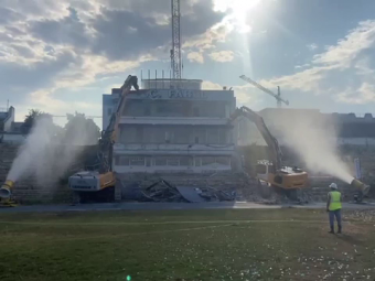 
	A început demolarea stadionului din Constanța: &rdquo;Moment istoric&rdquo;. Când apare noua arenă
