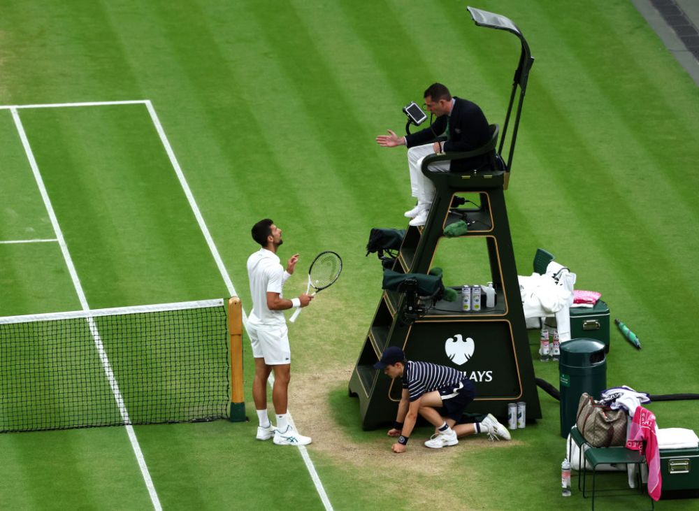 Djokovic „alunecă” în a noua finală a carierei, la Wimbledon: l-a bătut pe Sinner în minimum de seturi_3