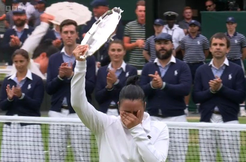 Prima reacție a Vondrousovei, campioana Wimbledon 2023: „Anul trecut aveam mâna în ghips, tenisul e o nebunie!”_13