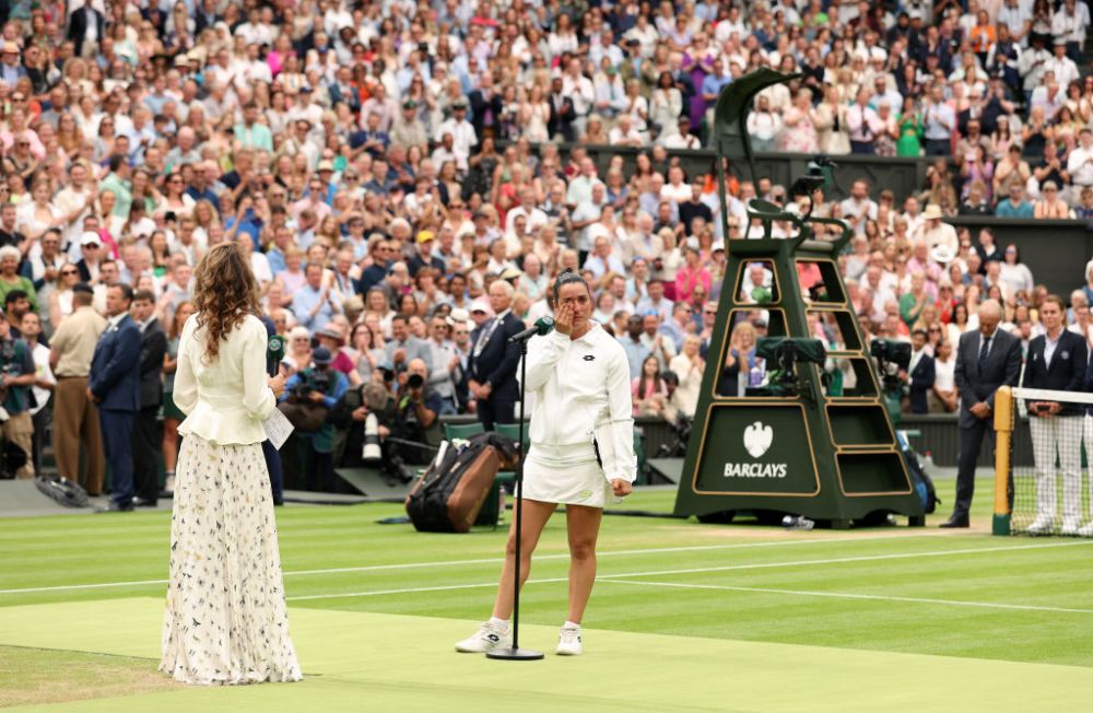 Prima reacție a Vondrousovei, campioana Wimbledon 2023: „Anul trecut aveam mâna în ghips, tenisul e o nebunie!”_14