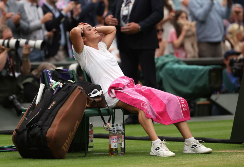 Genul programului: dramă. Imaginea zilei vine din partea finalistei învinse a turneului de la Wimbledon _15