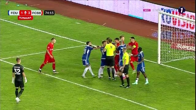 Penalty cum rar se vede și scandal! Ce a făcut Sidibe în FC U Craiova - FCSB_10
