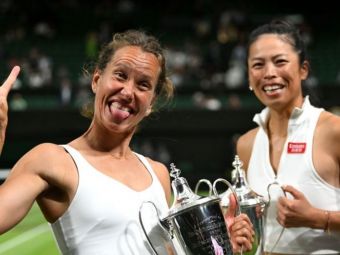 
	Încă o mamă devenită câștigătoare de Grand Slam: dublistele campioane la Wimbledon au împreună 74 de ani
