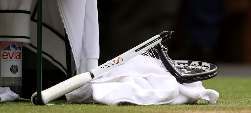 Novak Djokovic racheta Wimbledon