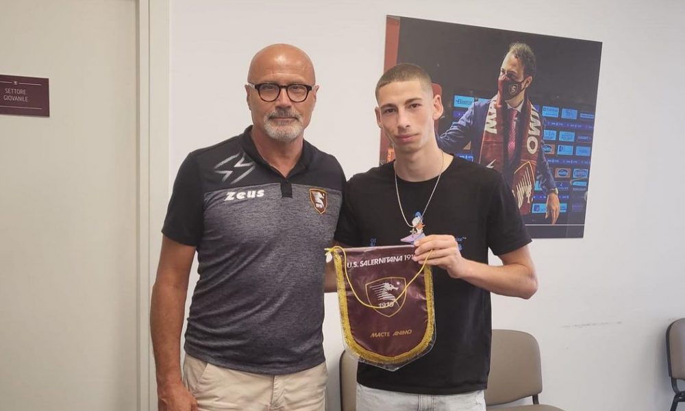 Andres Sfait, românul de 18 ani din Serie A, MVP în primul meci jucat de Salernitana în această vară: ”Tu poți să faci magie!”_18