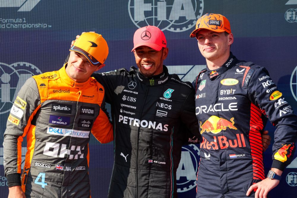Lewis Hamilton i-a 'furat' pole-position-ul lui Max Verstappen la Marele Premiu din Formula 1 al Ungariei! Britanicul pleacă primul după mai bine de un an _3