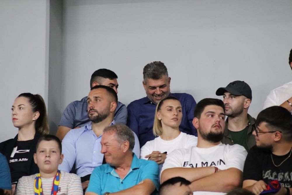 Prim-ministrul Ciolacu, prezent la derby-ul FCSB - Dinamo! Unde a stat _1