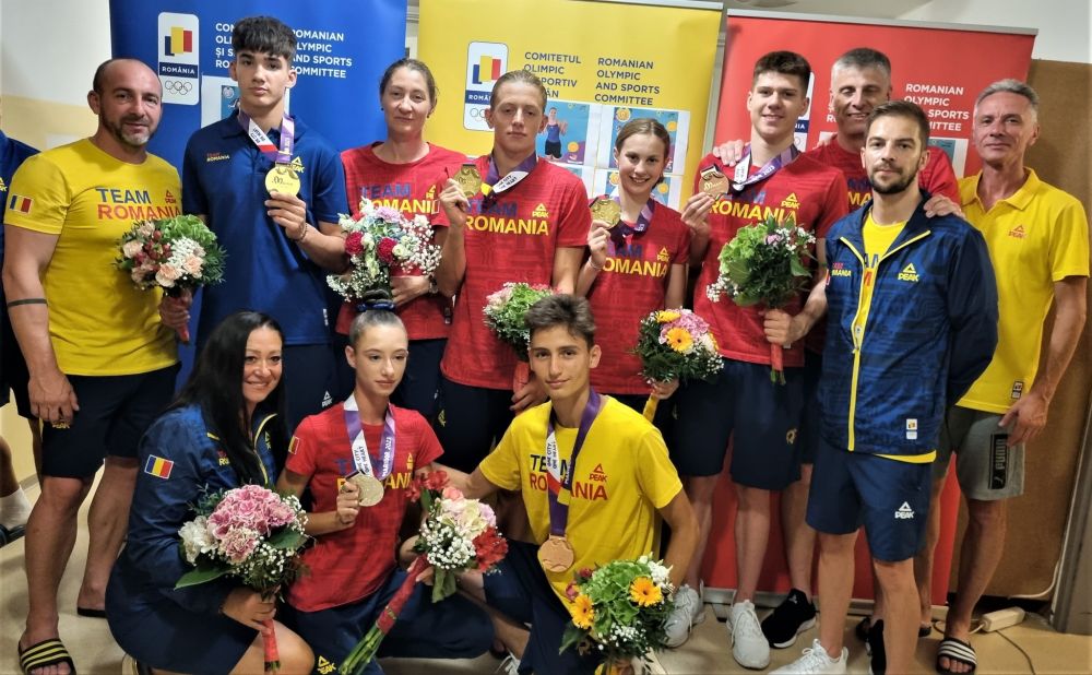 Dacă nu e David Popovici, e Daria Silișteanu! Aur și record pentru înotătoarea de doar 14 ani de la Dinamo_9