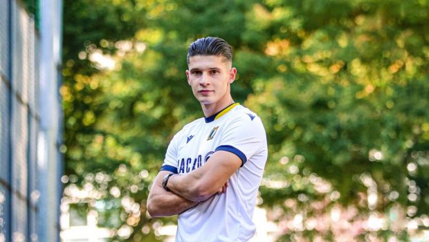 
	Alex Dobre a semnat! Clubul a făcut anunțul&nbsp;
