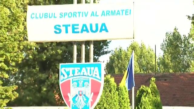 Ce au scandat suporterii FCSB în momentul în care au ajuns la sediul CSA Steaua_7