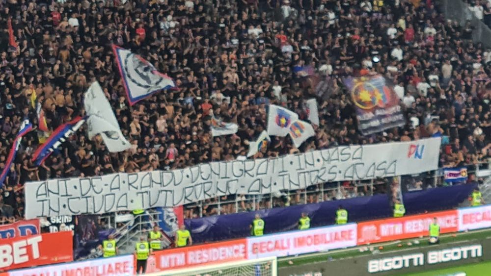 Galeria FCSB, banner cu venin îndreptat către CSA Steaua, la primul meci de la revenirea în Ghencea_3
