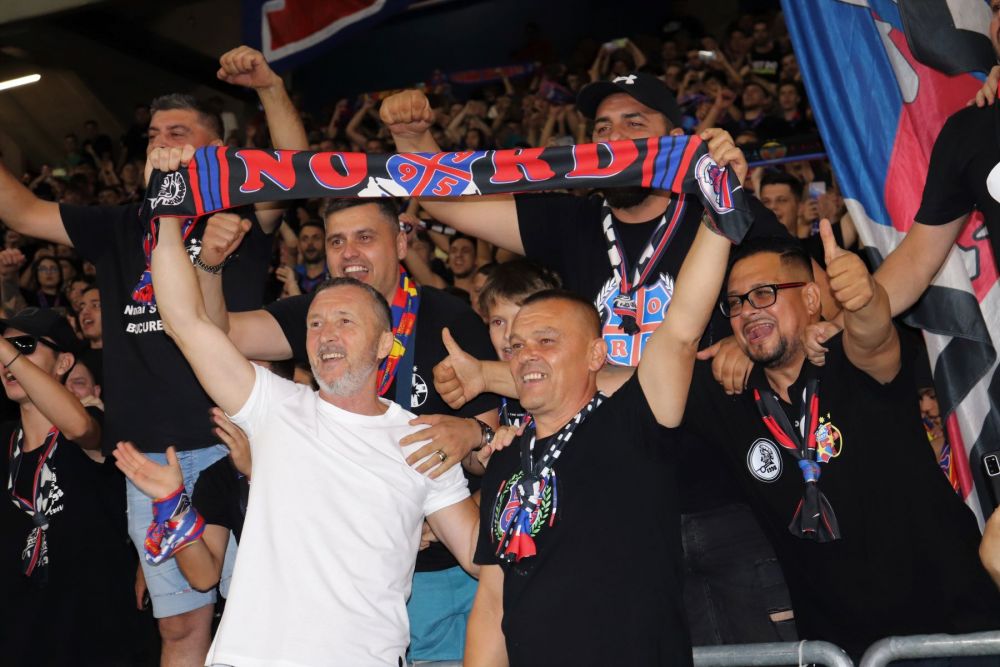 Bucurie dezlănțuită în Ghencea! Cum au celebrat jucătorii, oficialii și fanii FCSB, după victoria cu CFR Cluj_21