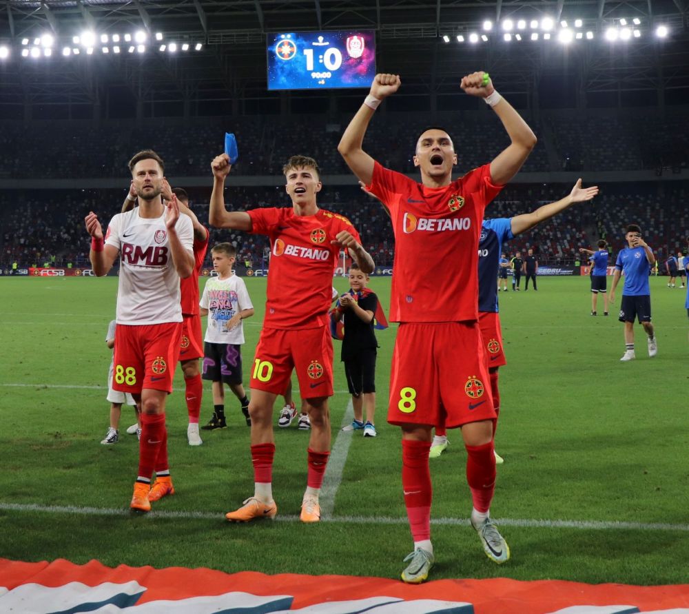 Bucurie dezlănțuită în Ghencea! Cum au celebrat jucătorii, oficialii și fanii FCSB, după victoria cu CFR Cluj_10