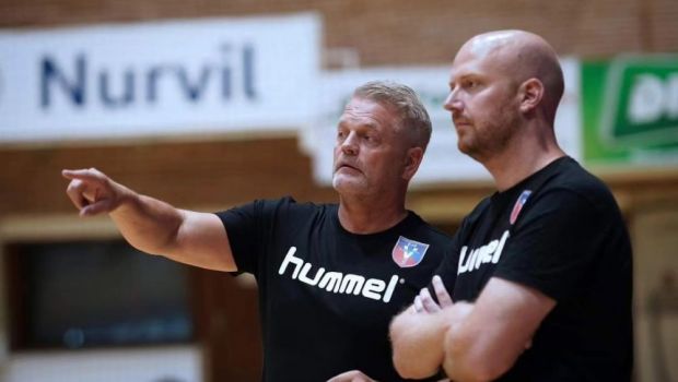 
	Antrenorul care a câștigat EHF Champions League cu CSM București vrea să scrie istorie în Europa și pe bancă SCM Râmnicu Vâlcea

