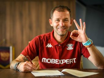 
	Bogdan Lobonț a semnat cu Rapid București!
