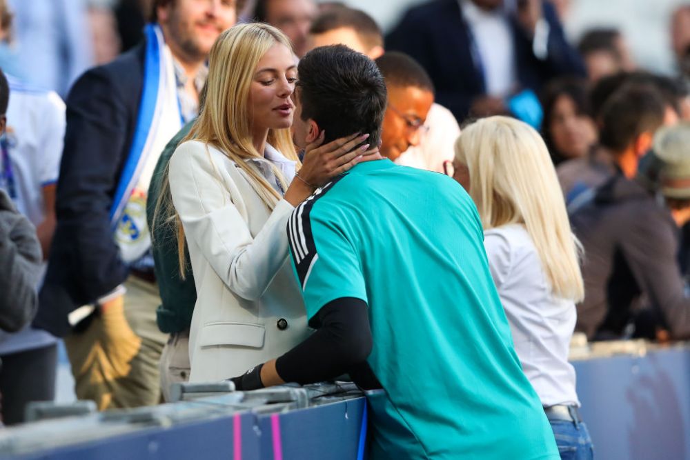 Mesajul transmis de frumoasa soție a lui Thibaut Courtois după accidentarea teribilă suferită de starul lui Real Madrid_146