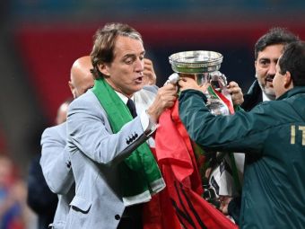 
	Surpriză de proporții: cu cine semnează Roberto Mancini după ce a demisionat de la naționala Italiei
