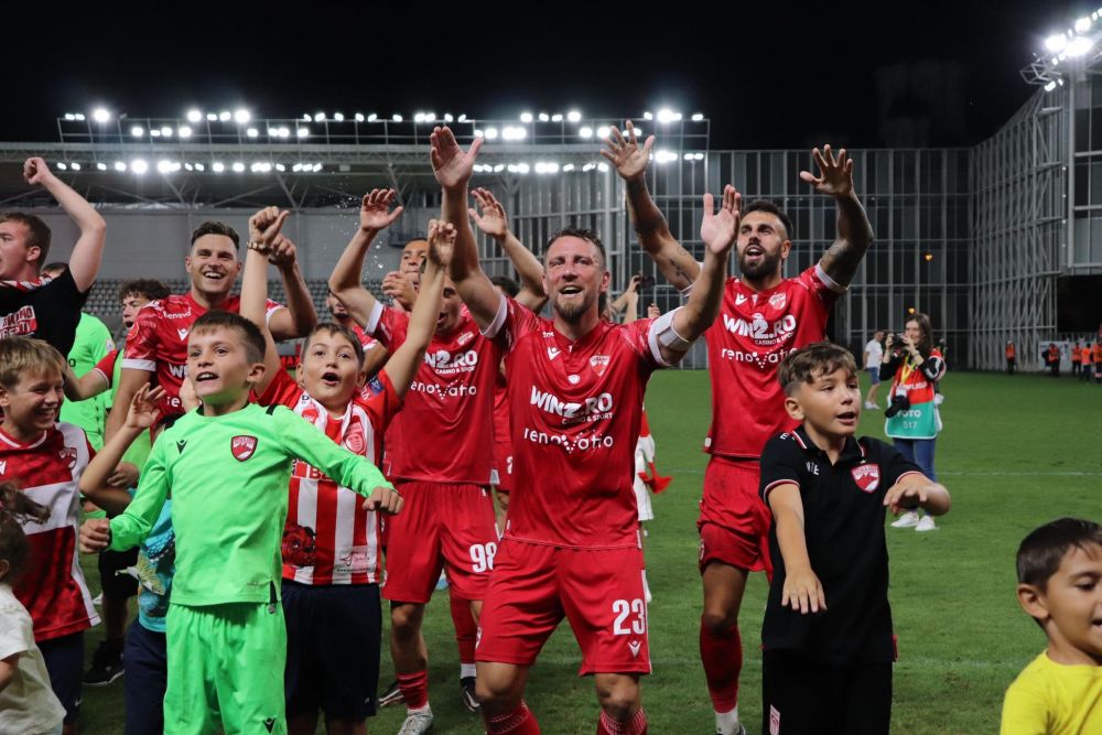 Dinamo - FC Botoşani 1-0 | O Țîră de noroc și Politic aduc prima victorie „câinilor” în acest sezon!_7