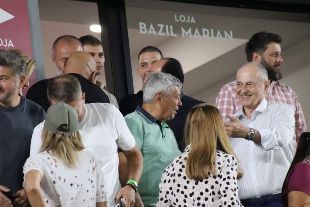 Mircea Lucescu, atracția meciului Rapid - Petrolul. Antrenorul a fost întâmpinat de Șucu, "Masonu' ", "Corsicanu' " și Geoană_29