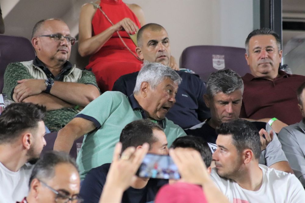 Mircea Lucescu, atracția meciului Rapid - Petrolul. Antrenorul a fost întâmpinat de Șucu, "Masonu' ", "Corsicanu' " și Geoană_37