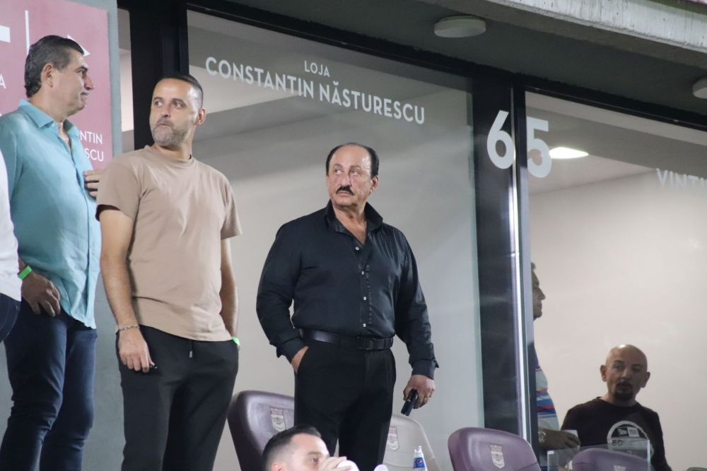 Mircea Lucescu, atracția meciului Rapid - Petrolul. Antrenorul a fost întâmpinat de Șucu, "Masonu' ", "Corsicanu' " și Geoană_5