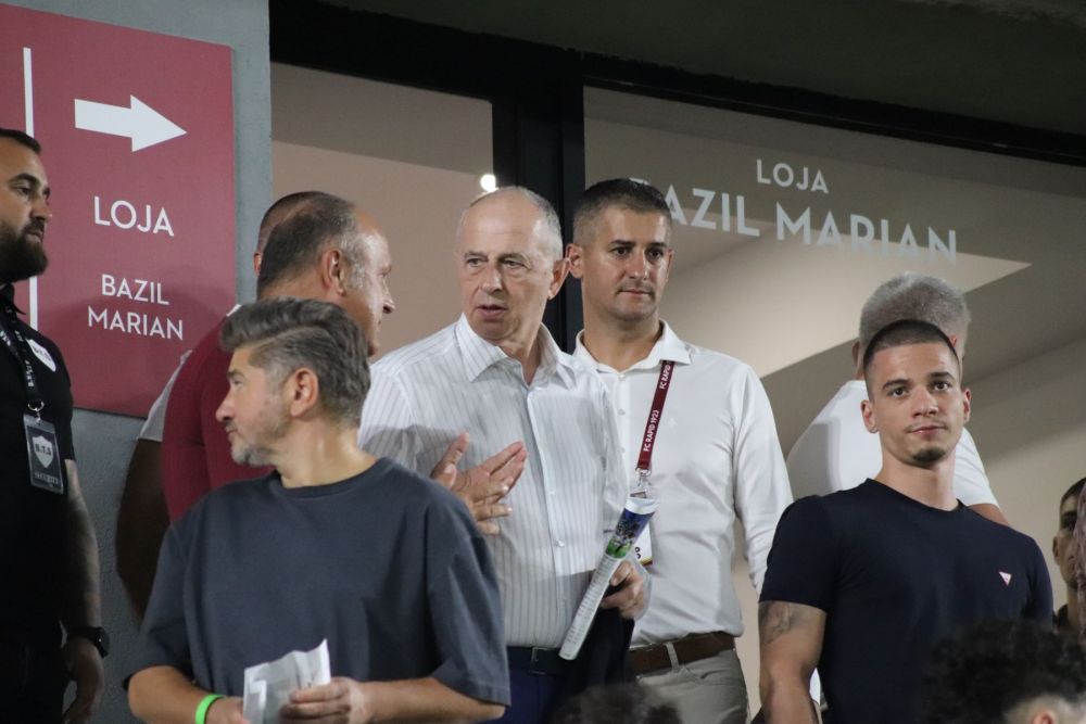 Mircea Lucescu, atracția meciului Rapid - Petrolul. Antrenorul a fost întâmpinat de Șucu, "Masonu' ", "Corsicanu' " și Geoană_9