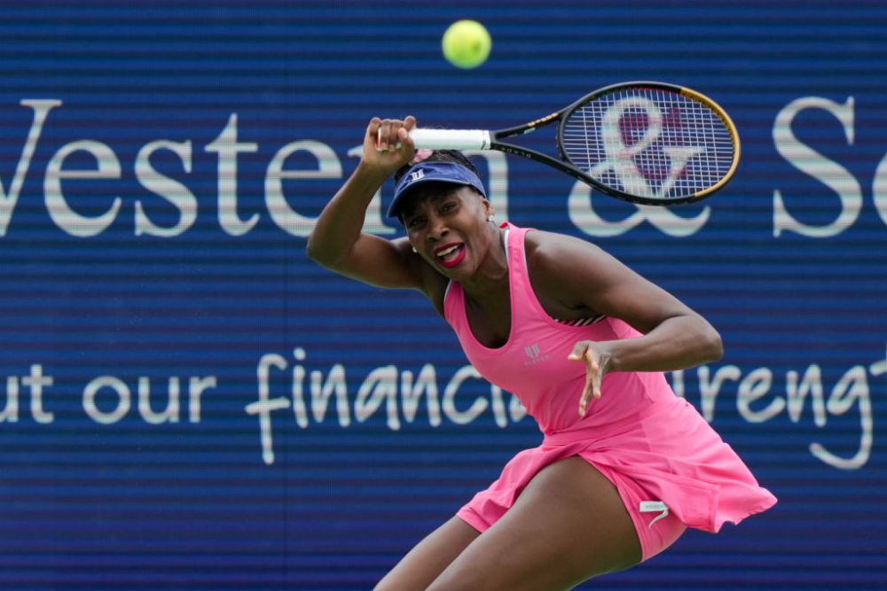 Victorie spectaculoasă pentru Venus Williams, la 43 de ani. A trecut de locul 16 WTA, după ce a fost condusă cu 5-1_1