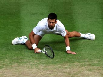 
	E clar, nu e om! Cu ce s-a premiat Djokovic după finala de 5 ore și 53 de minute cu Nadal, de la Australian Open 2012
