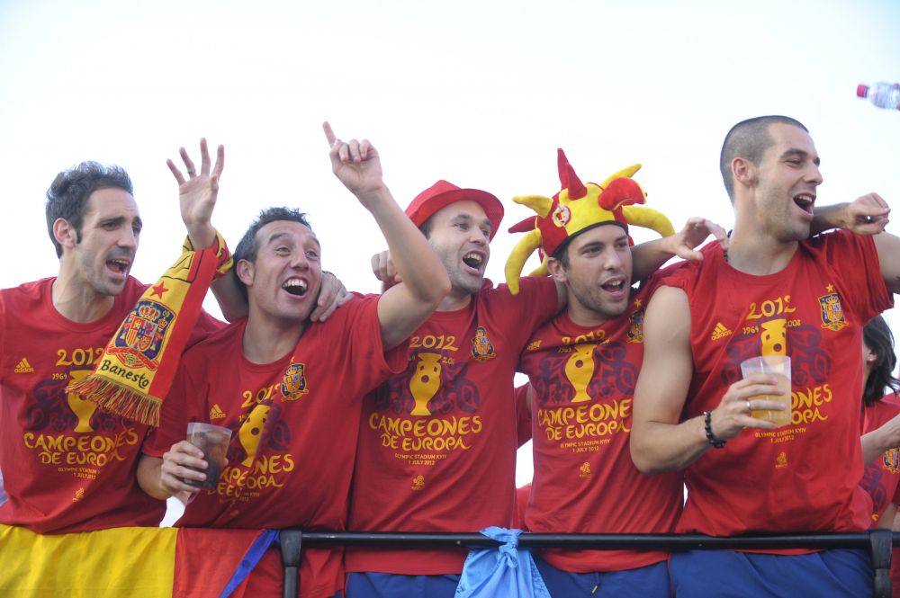 După 3 ani în Qatar, dublul campion european cu naționala Spaniei s-a întors acasă, la echipa de unde s-a lansat!_2