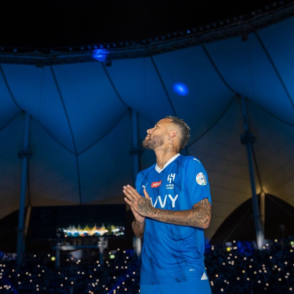 UPDATE Neymar i-a luat fața lui Ronaldo! Prezentare istorică pentru brazilian la Al Hilal: cerul a fost luminat cu chipul său_5