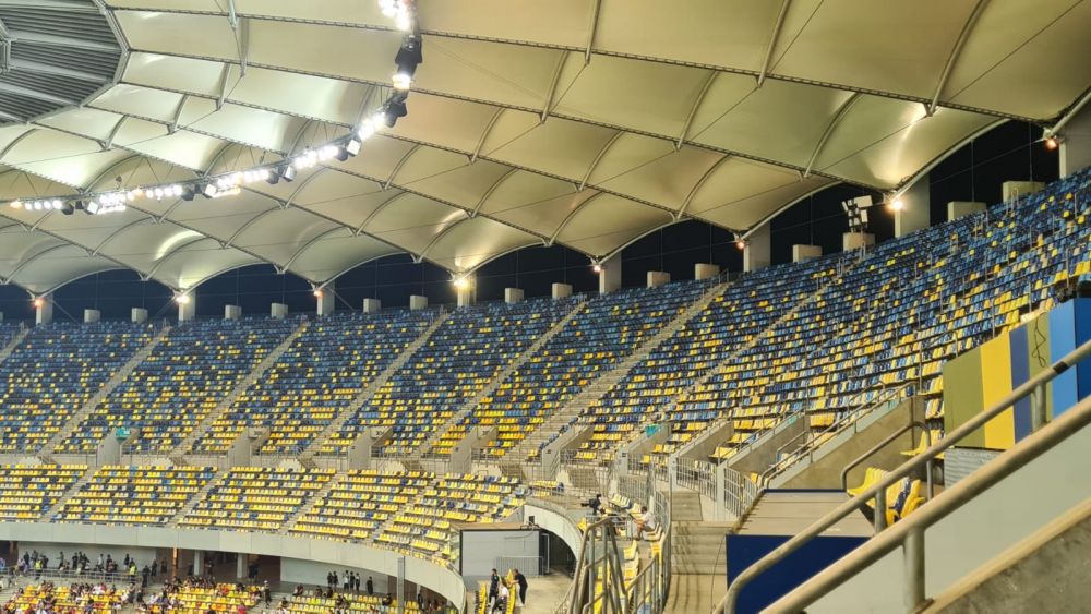 Bate vântul pe Arena Națională! FCSB, cu tribunele mai mult goale la meciul cu Poli Iași_8