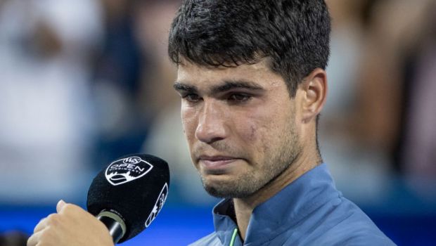 
	Alcaraz a plâns la ceremonia de premiere de la Cincinnati, iar motivul nu a fost eșecul din finala de patru ore cu Djokovic
