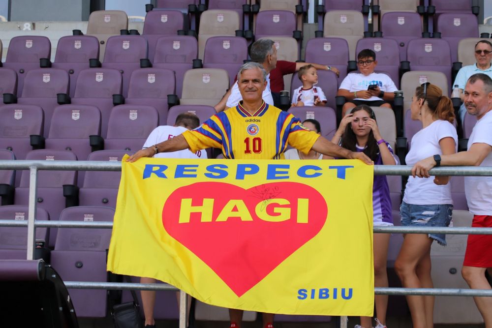 Cel mai mare fan Hagi, singur printre rapidiști la meciul Rapid - Farul!_7