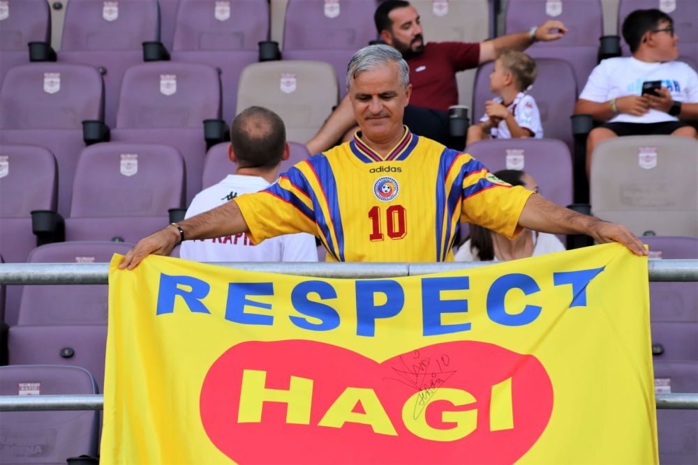 Cel mai mare fan Hagi, singur printre rapidiști la meciul Rapid - Farul!_9