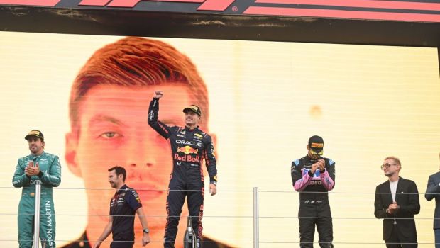 
	The Dutch Master. Verstappen a făcut legea în Marele Premiu al Olandei. Cine a încheiat pe doi
