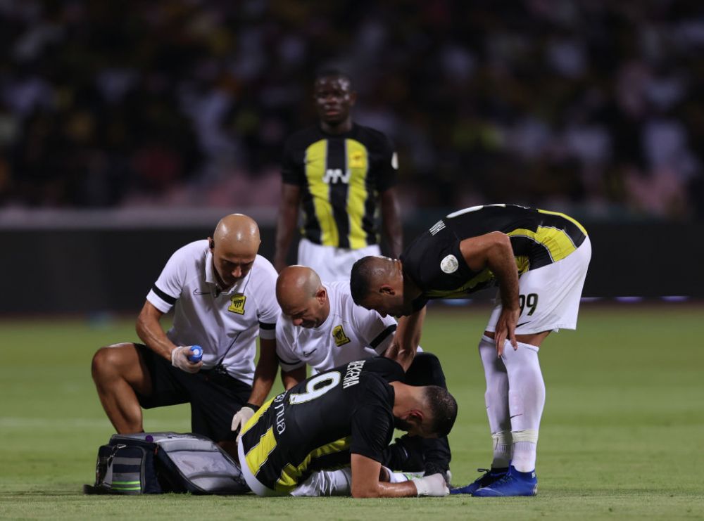 Pierdere colosală pentru Al-Ittihad! Karim Benzema s-a accidentat în timpul meciului cu Al-Wehda_1