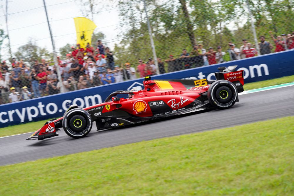 Ferrari Show la Monza! Carlos Sainz i-a 'furat' pole-ul lui Max Verstappen în Marele Premiu al Italiei _1