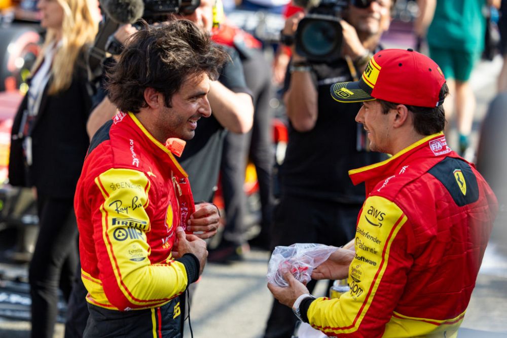 Ferrari Show la Monza! Carlos Sainz i-a 'furat' pole-ul lui Max Verstappen în Marele Premiu al Italiei _3