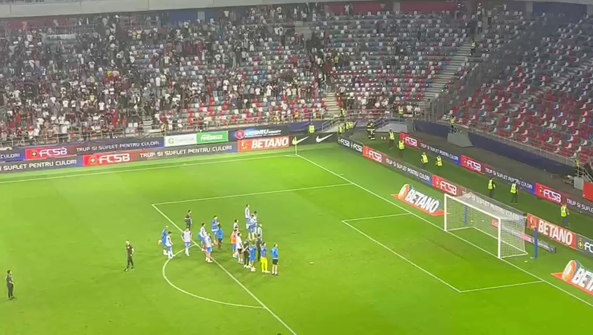 Jucătorii Universității Craiova, cu capul plecat după 0-3 în Ghencea_29