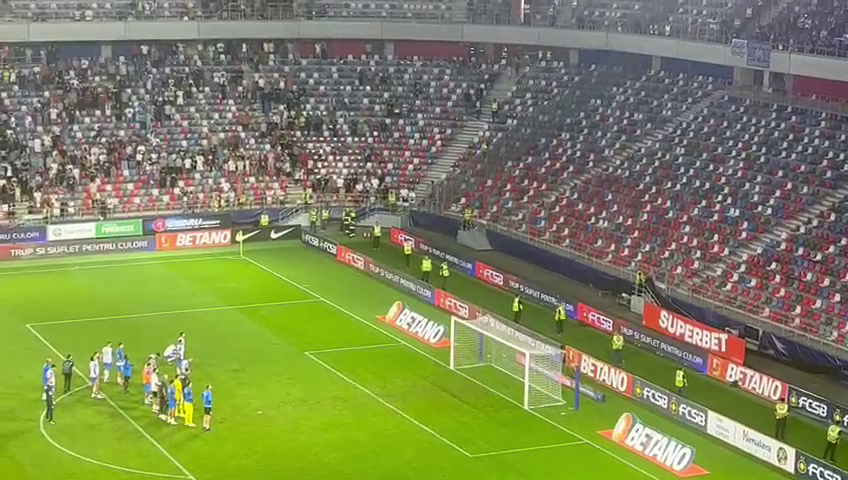 Jucătorii Universității Craiova, cu capul plecat după 0-3 în Ghencea_9