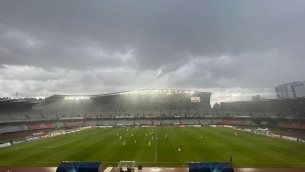 
	S-a rupt cerul la Cluj! Condiții atmosferice extreme la meciul dintre &quot;U&quot; și Poli Iași&nbsp;
