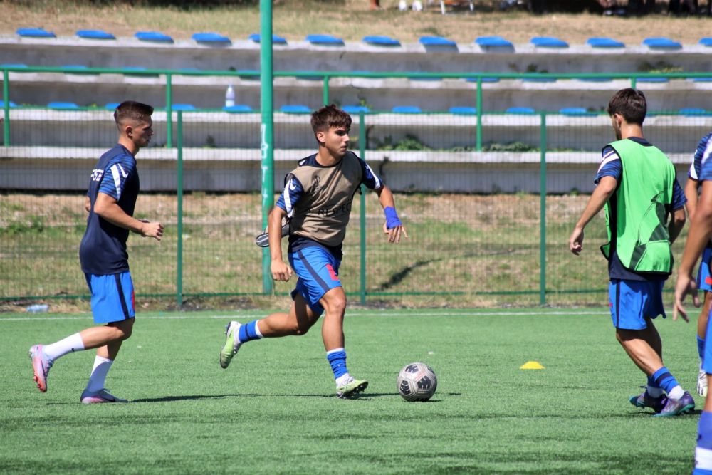 "Câini" de luptă! Dinamo și-a învins rivala FCSB în Liga de Tineret_5